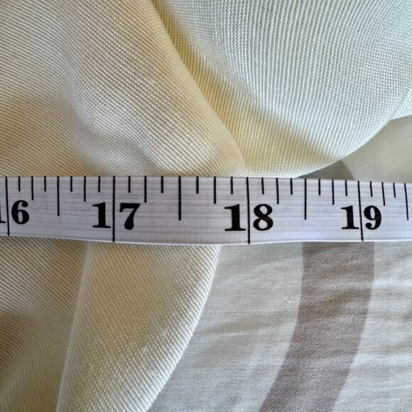 80s Vintage Cream Satin Skirt Suit - Picture 12 of 16